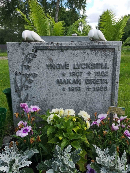 Grave number: NK 07    13