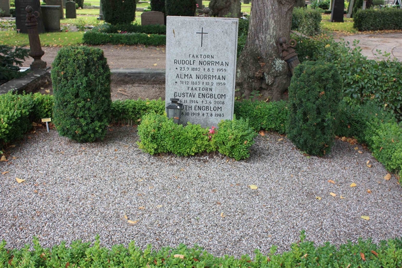 Grave number: Ö 06y    41, 42