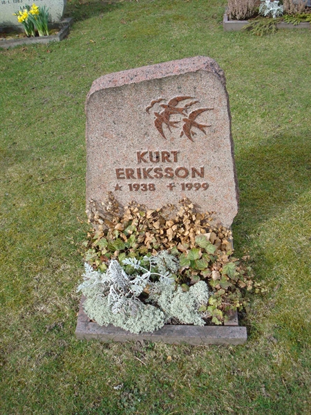 Grave number: KU 12    59