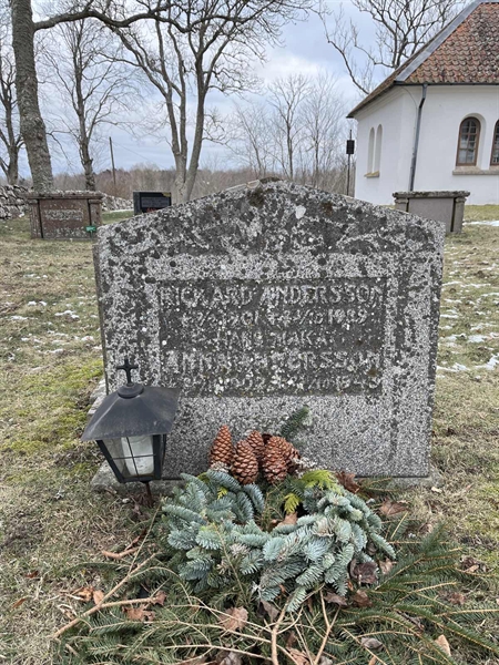 Gravnummer: BE D     3, 4