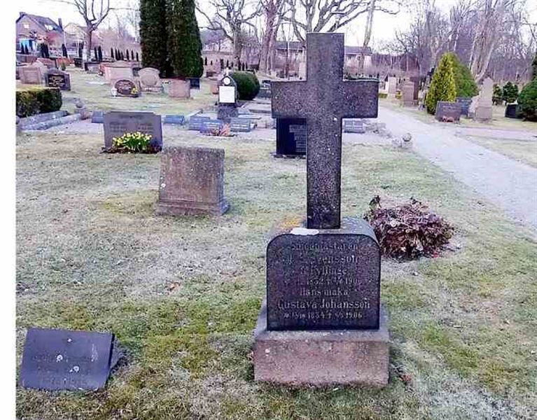 Grave number: SN B    44