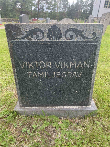 Grave number: 001 1   298
