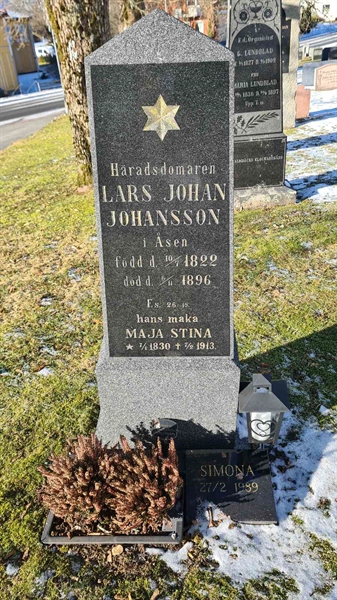 Grave number: M G 01 37-38
