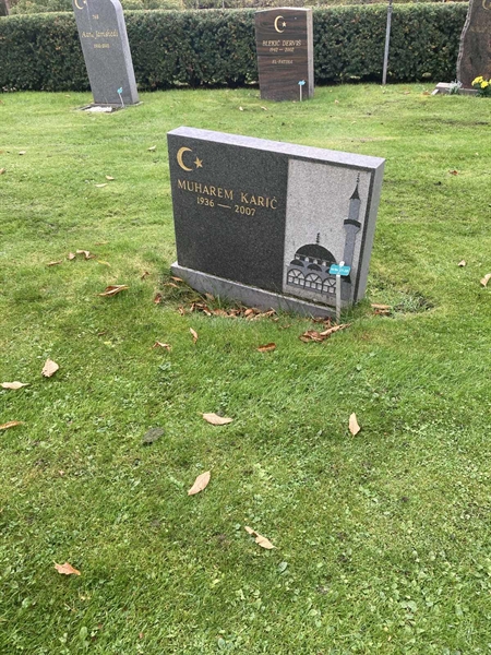 Hautatunnus: 1 3 M/Be    27-28