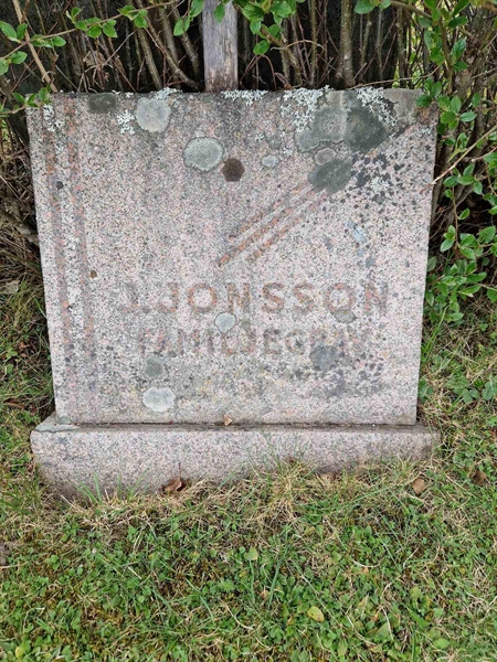 Grave number: 501 09 1404-1406