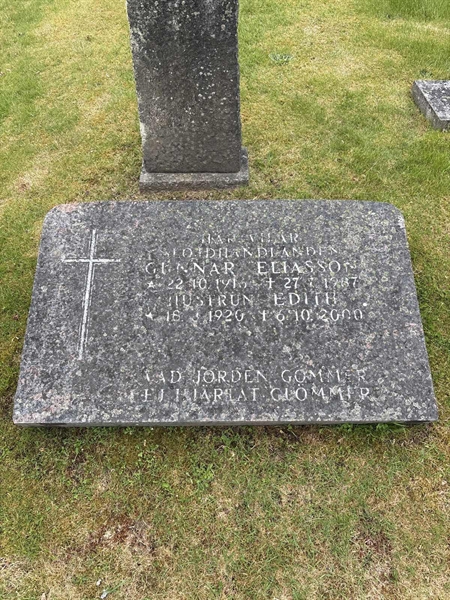 Grave number: SKF A   121, 122, 123