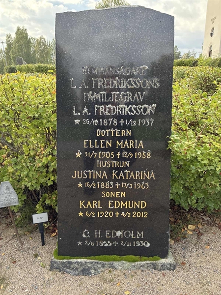 Grave number: 1 G   124