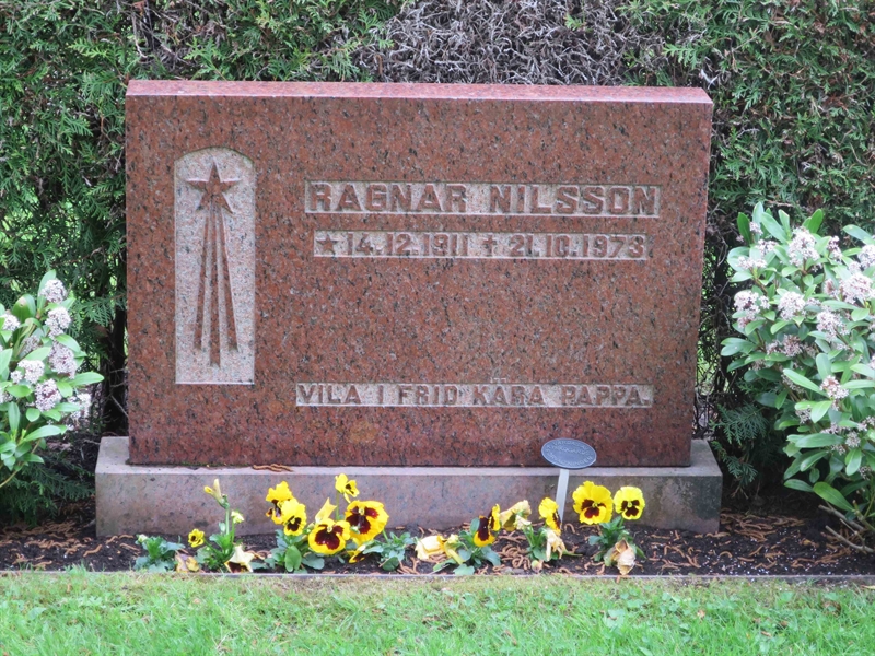 Grave number: HÖB 70C    75