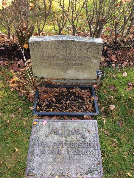 Grave number: KV 8    75