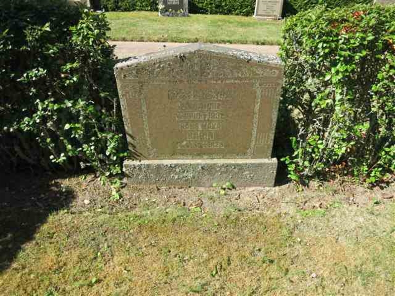 Grave number: TN 4    64-65