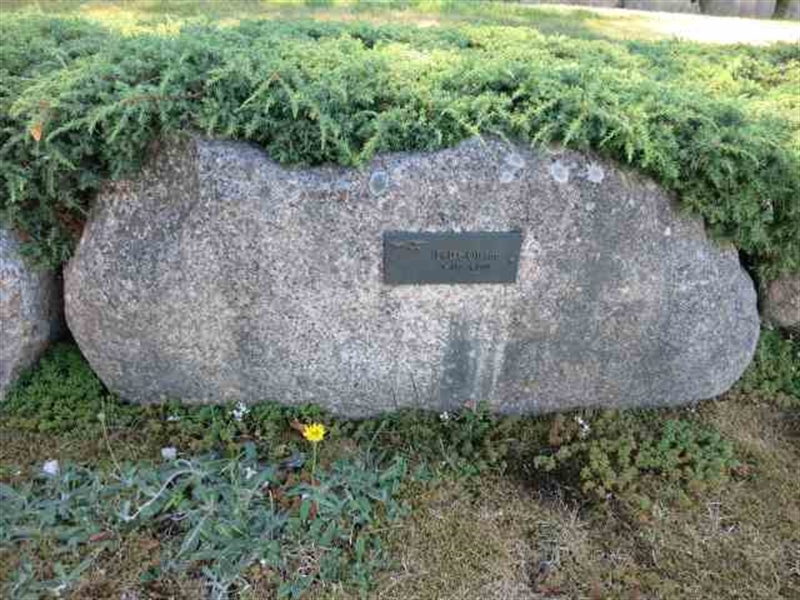 Grave number: TN AL 5    67-68