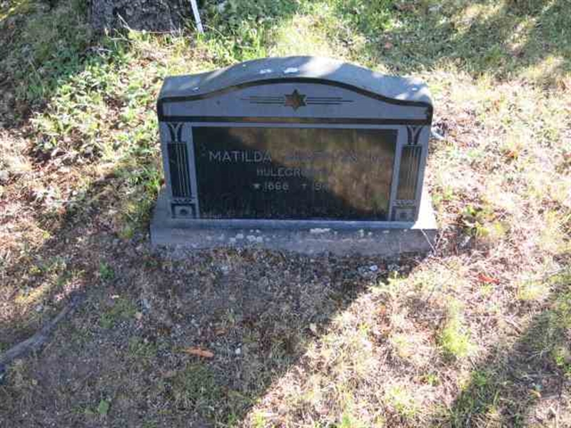 Grave number: TN 8   133