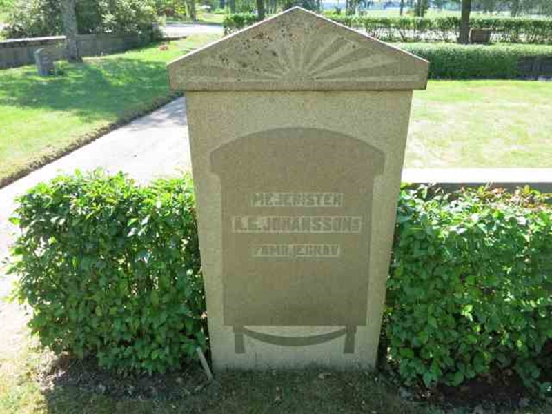 Grave number: TN 1   199-200