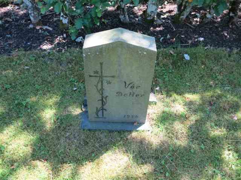 Grave number: TN 1   394