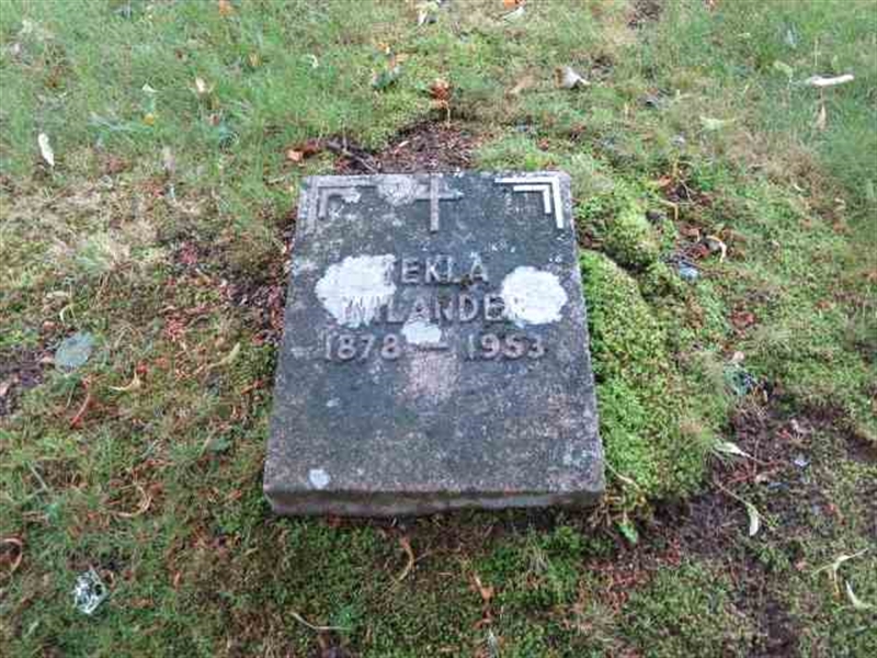 Grave number: TN B    73-74