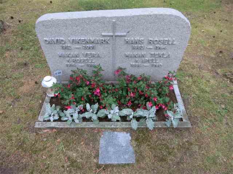 Grave number: TN O   125-126