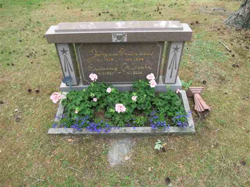 Grave number: TN T   167-168