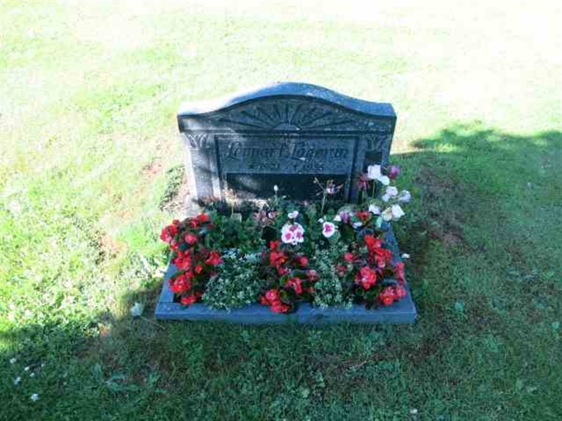 Grave number: RN B   486-487