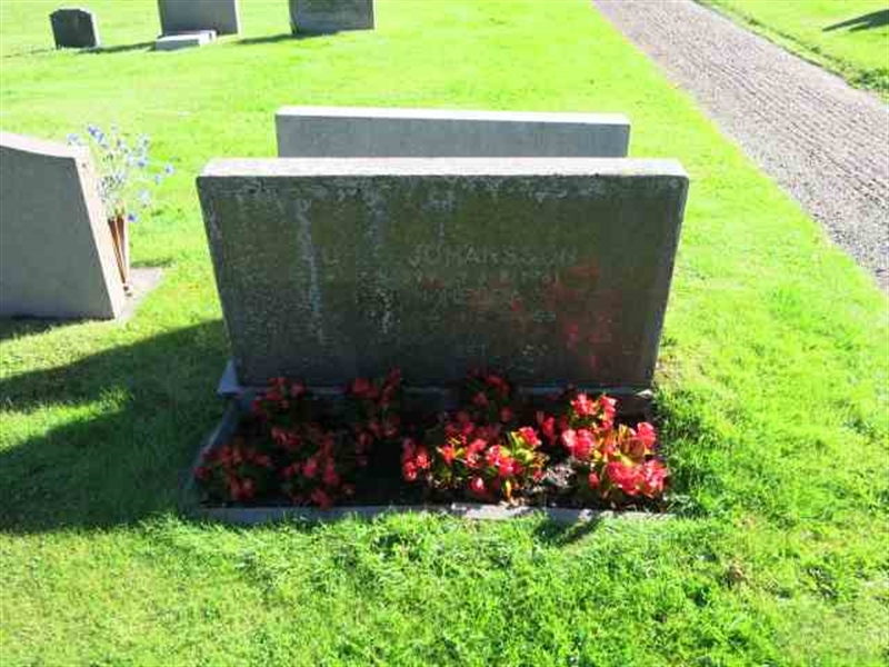 Grave number: RN A   456-457