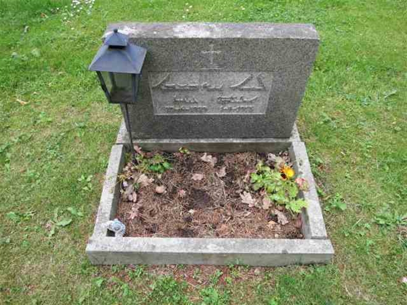 Grave number: TN P   140