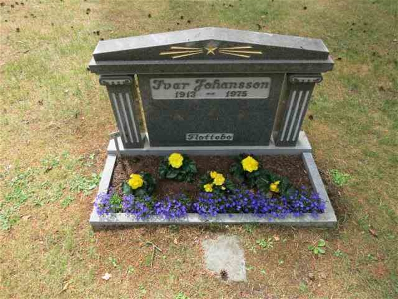 Grave number: TN T   183-185