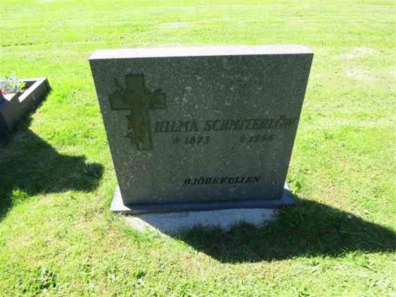 Grave number: RG C   156