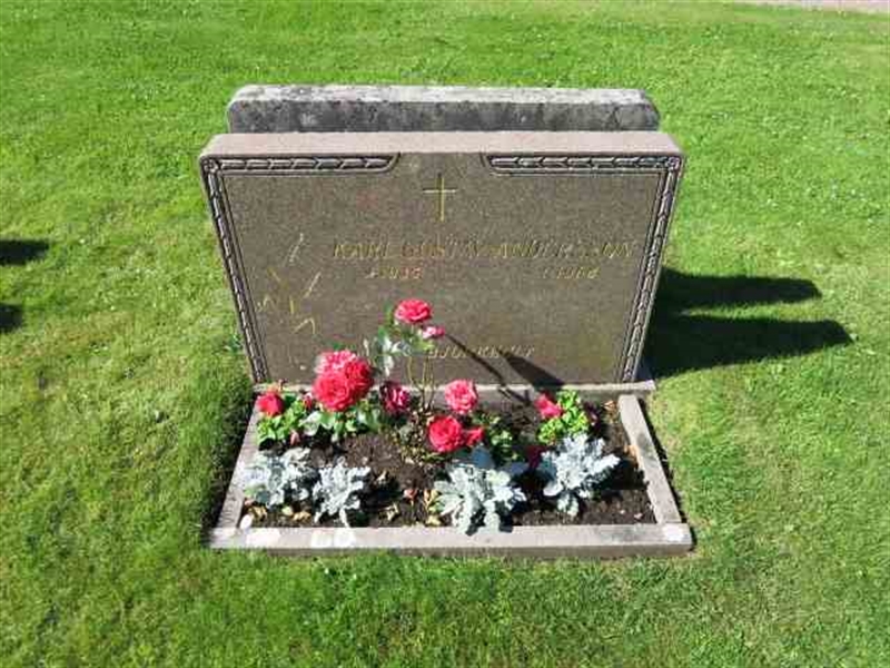 Grave number: RN C   830-831