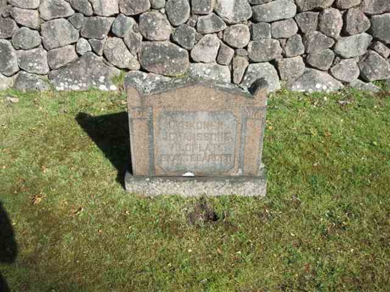 Grave number: RN E   182-183