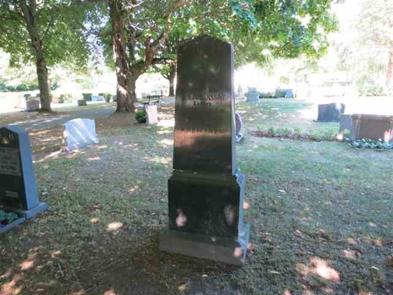 Grave number: TN 2   482-483