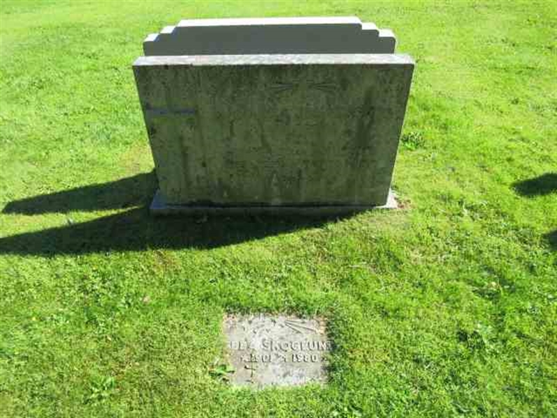 Grave number: RN D  1046-1047