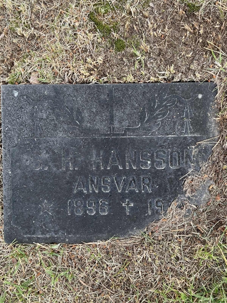 Grave number: 001 1 8  4753