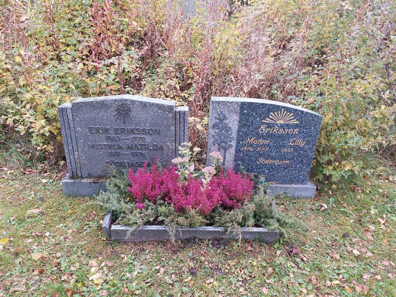 Grave number: NY H    35