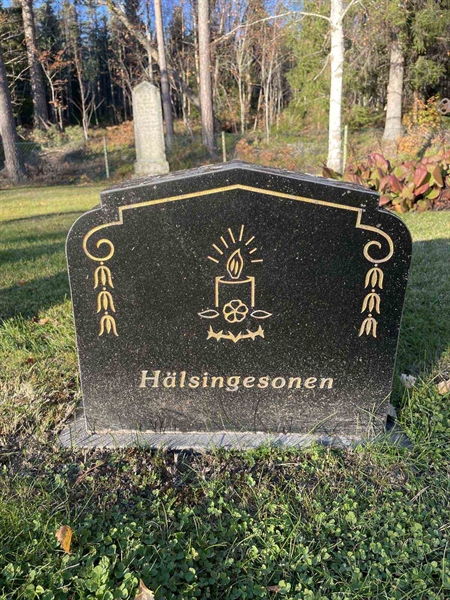 Grave number: R 2    38-E