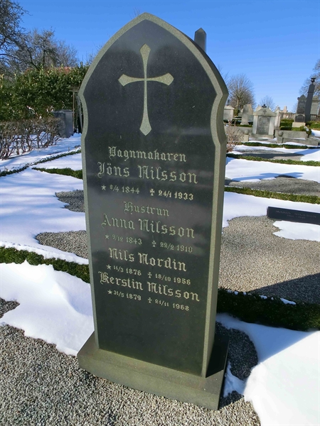 Grave number: SÅ 003:01
