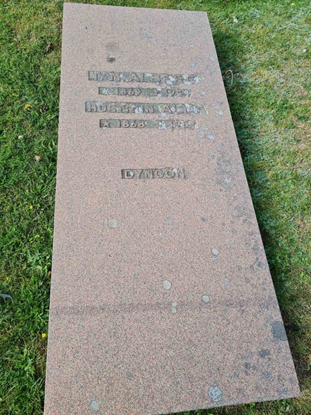 Grave number: F 02    53