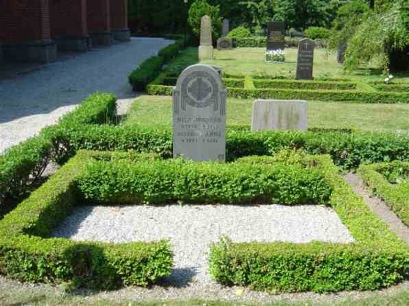 Grave number: FLÄ A   168a,  168b