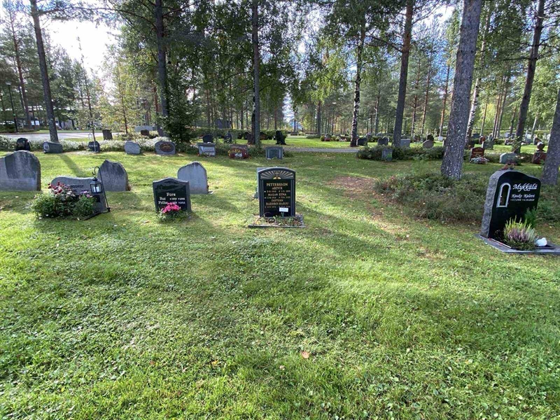 Grave number: 3 16   401