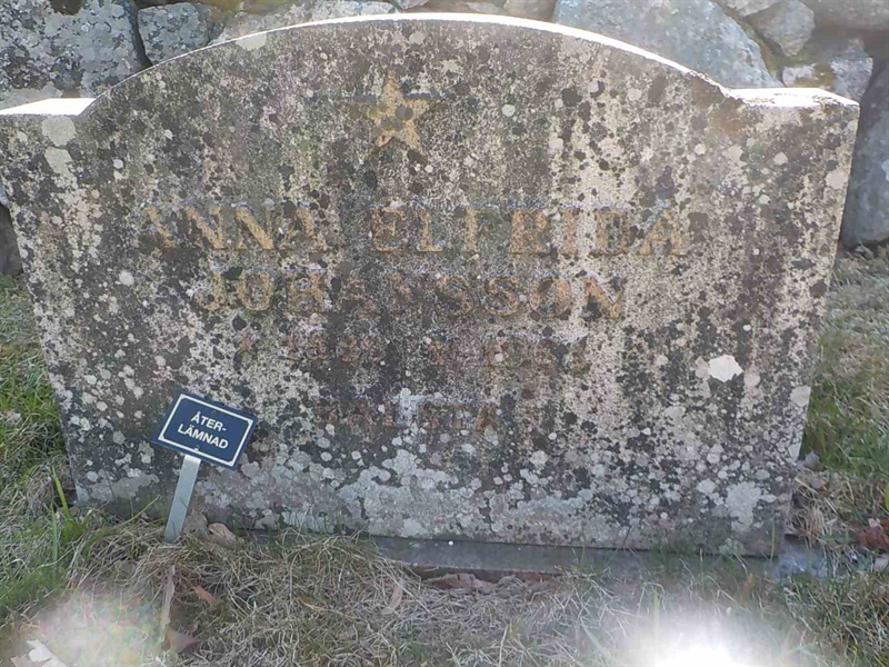 Grave number: 2 4    74