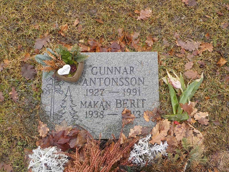 Grave number: 2 1    89