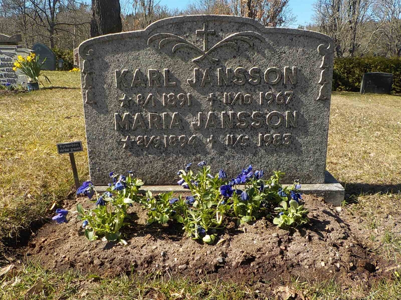 Grave number: 2 4   151-152