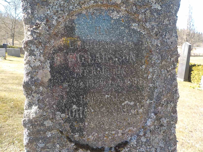 Grave number: 2 4   202-203