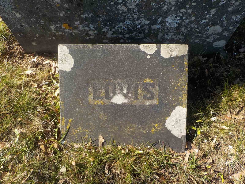 Grave number: 2 4   105-106
