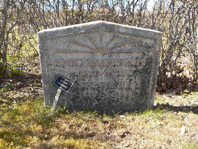 Grave number: 2 4   258-259
