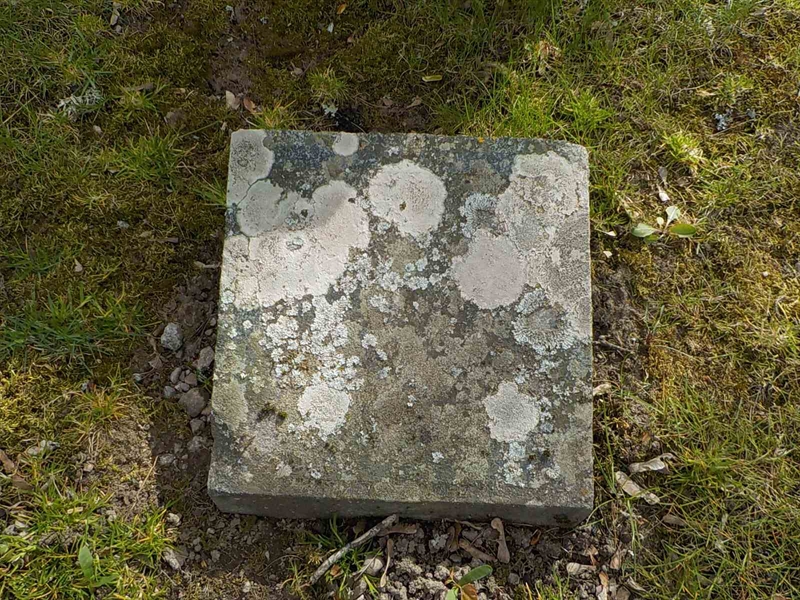 Grave number: 1 F   192