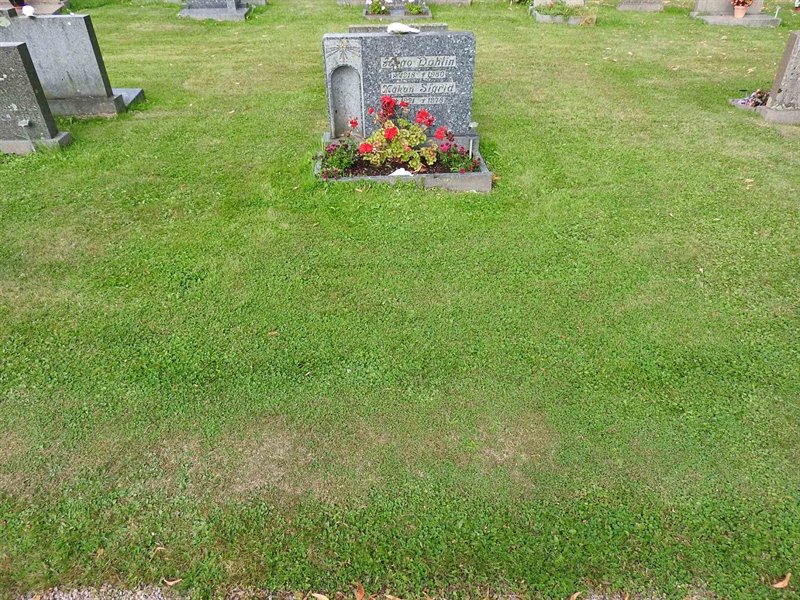 Hautatunnus: BRO 13     4