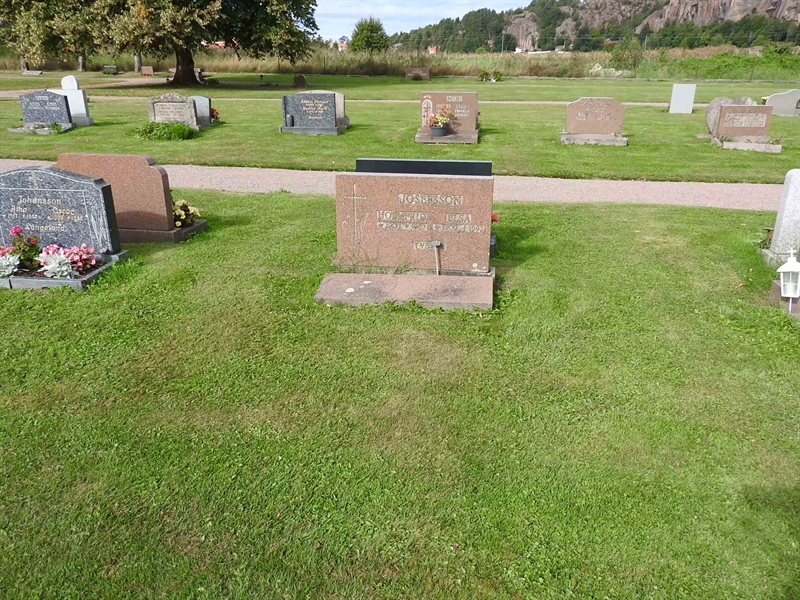 Hautatunnus: BRO 13    48