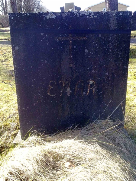 Grave number: NO 19   319