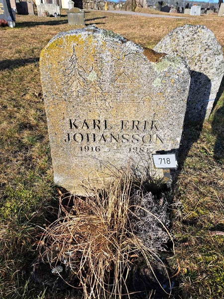 Grave number: KG B   718