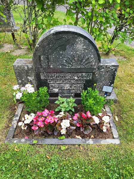 Grave number: Jä 04   124