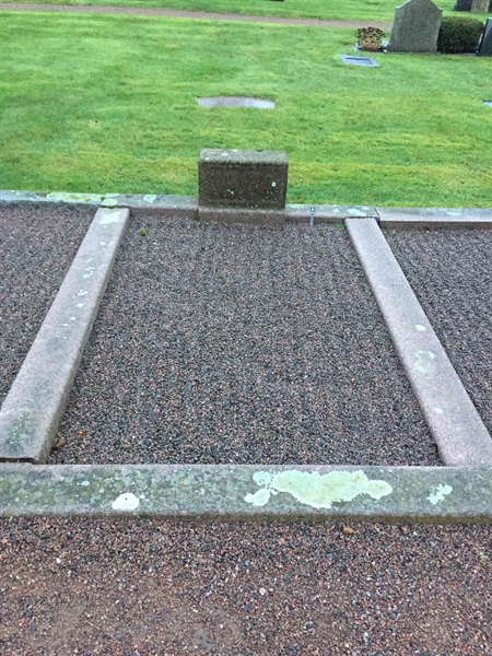 Grave number: ÖKK 5   296